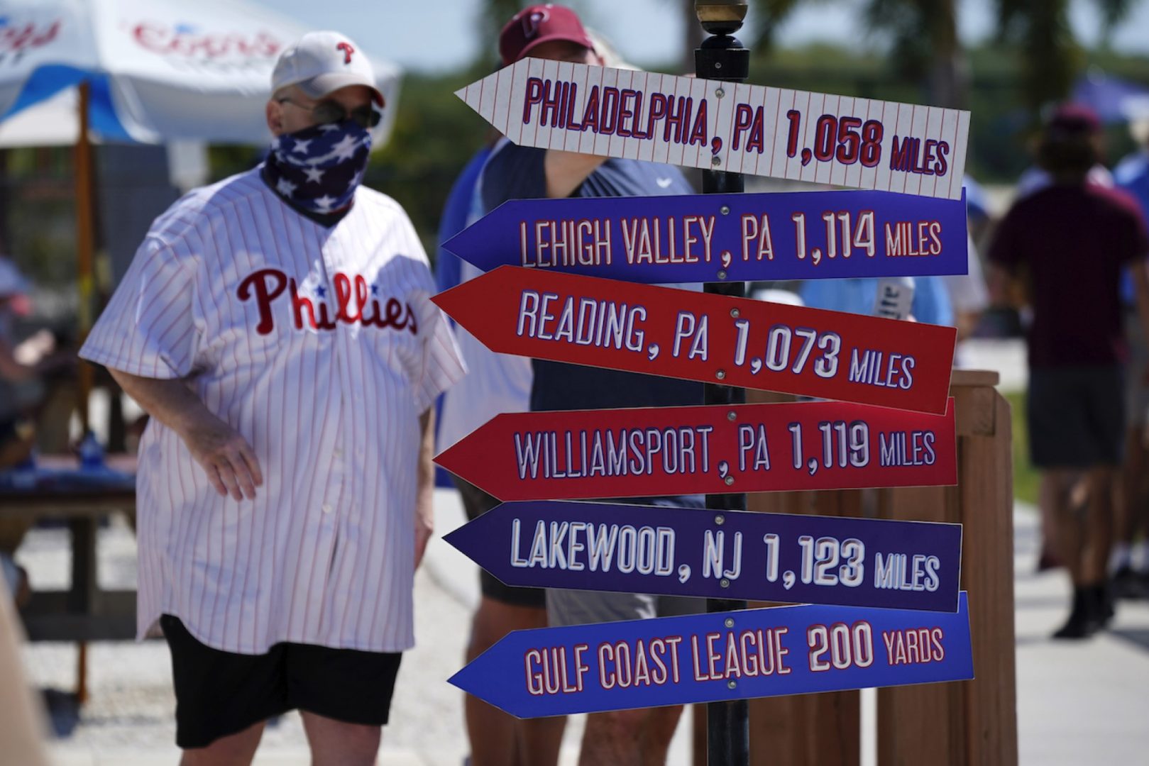 Phillies fans flock to Florida for pre-season fun in the sun - The