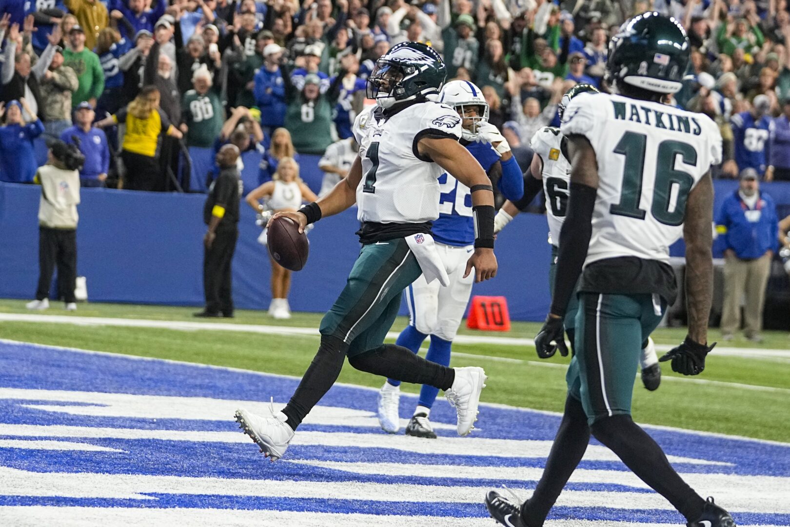Jalen Hurts’ late TD run gives Eagles 1716 comeback win over Colts WITF