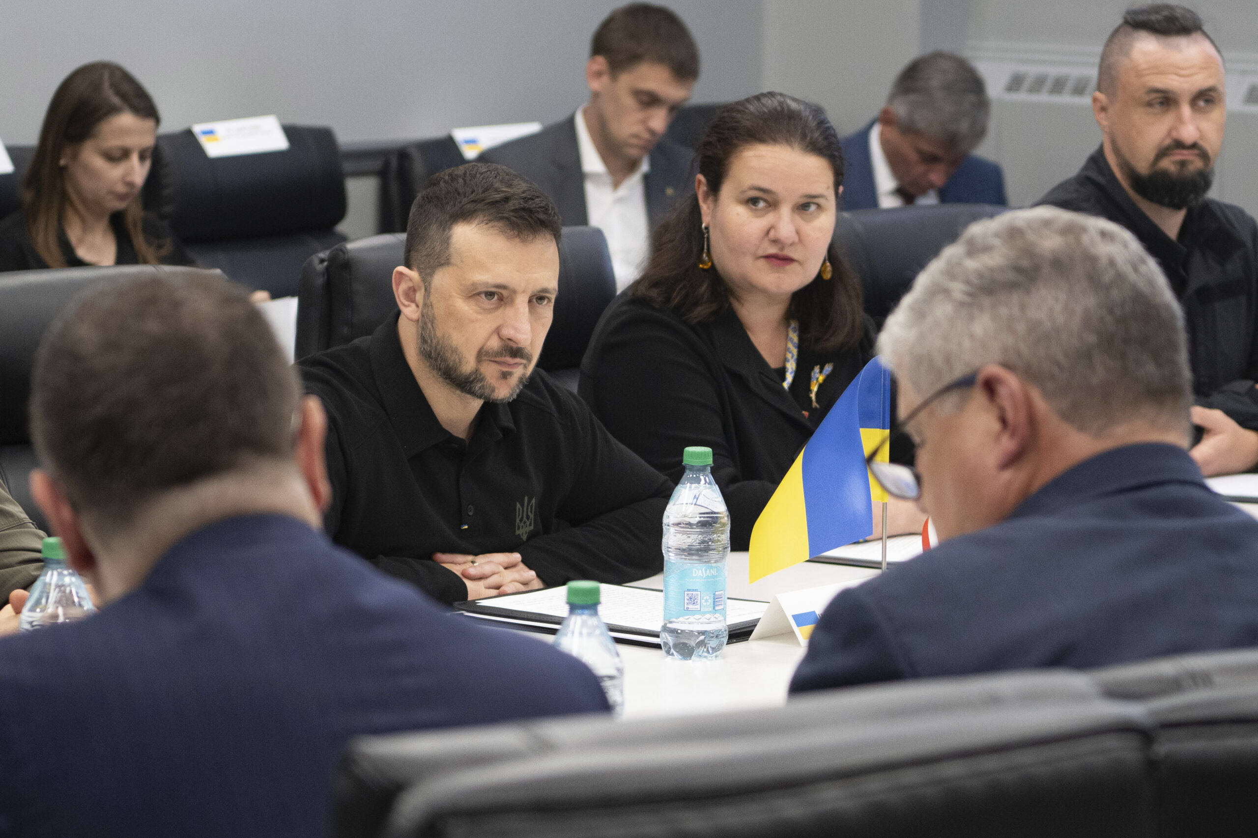 Ukraine's Zelenskyy visits Pennsylvania ammunition plant to thank work |  WITF